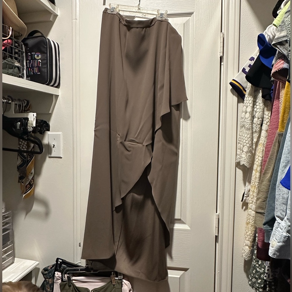 BCBG skirt